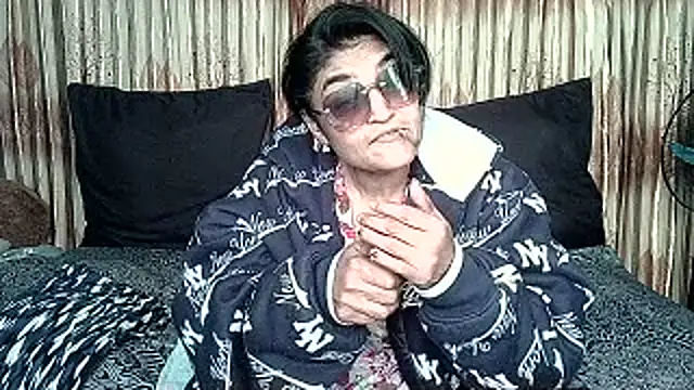 Snapshot of Indian_blaze006 chatting on August 5, 2026, 12:21 pm Indian blaze006 online show from August 5, 2026, 12:21 pm