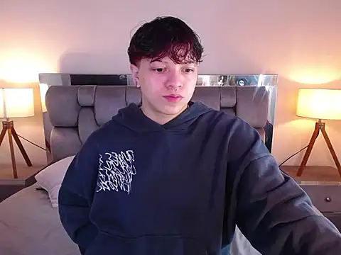 Snapshot of Asher_addamss_ chatting on July 4, 2026, 5:14 am Asher addamss online show from July 4, 2026, 5:14 am