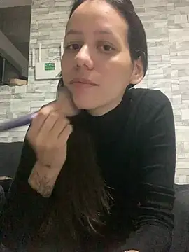 caterinekess online show from July 18, 2026, 3:48 am