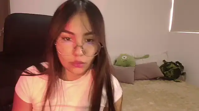 abbyyandmaxx online show from July 1, 2026, 4:07 pm
