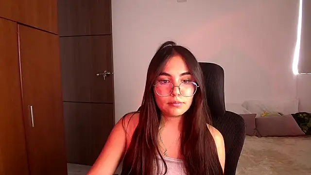 abbyyandmaxx online show from August 3, 2026, 7:53 pm