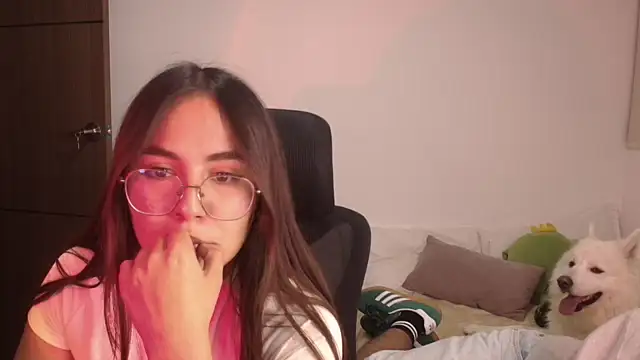 abbyyandmaxx online show from July 13, 2026, 12:32 am