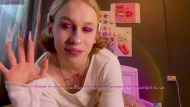 Miss Amy00 online show from May 12, 2026, 3:51 pm