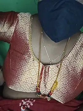 Snapshot of tamil_butterfly chatting on June 24, 2026, 5:33 pm tamil butterfly online show from June 24, 2026, 5:33 pm