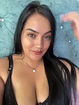SahanaPrincesss online show from May 27, 2026, 3:52 pm