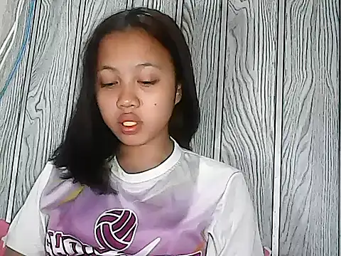 Yours AsianPinayGirl18 online show from July 29, 2026, 10:20 pm