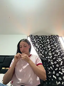 ScarlettVelvet online show from June 16, 2026, 12:27 pm