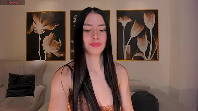 BellaStormX online show from May 14, 2026, 11:29 am