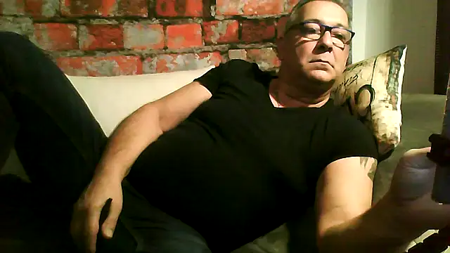 Soloyan online show from February 6, 2026, 6:31 am