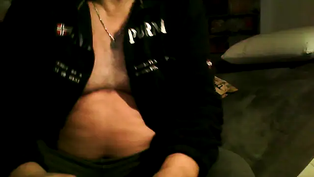 Soloyan online show from December 22, 2025, 5:40 am