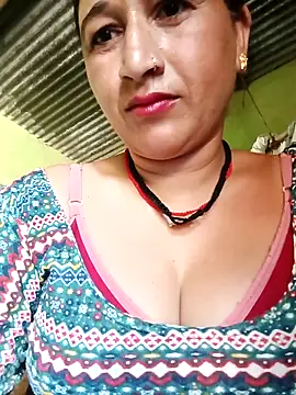 Haliya8 online show from May 5, 2026, 6:16 am