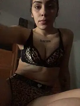 AnitaCat online show from April 30, 2026, 2:13 pm