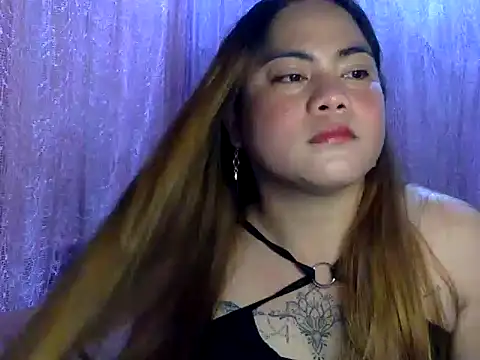 Lucy69-S online show from May 4, 2026, 4:05 am