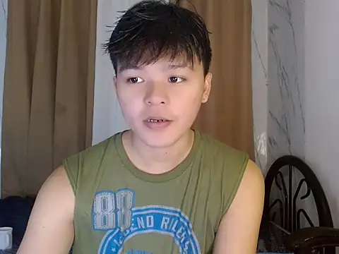 yourhotasiandoms online show from July 25, 2026, 9:39 am