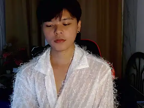 yourhotasiandoms online show from April 30, 2026, 3:52 pm