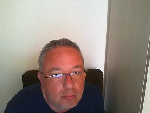Snapshot of GeorgeCarlo chatting on May 14, 2026, 4:48 pm GeorgeCarlo online show from May 14, 2026, 4:48 pm