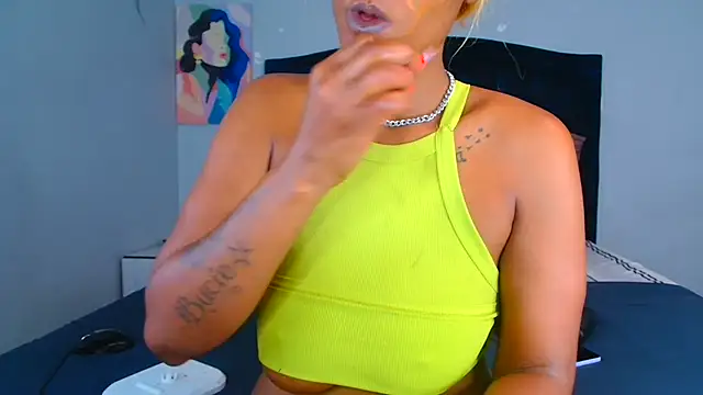 Snapshot of KillarRose chatting on July 27, 2026, 9:22 pm KillarRose online show from July 27, 2026, 9:22 pm