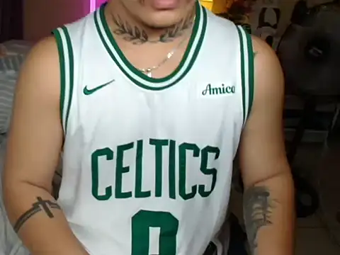 Snapshot of Ashtonfuckingboi chatting on July 28, 2026, 8:52 pm Ashtonfuckingboi online show from July 28, 2026, 8:52 pm