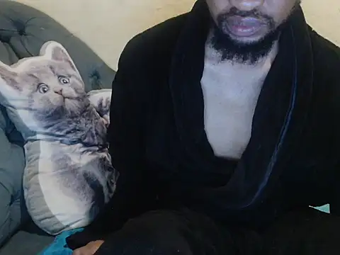 Snapshot of xxTroyX chatting on July 9, 2026, 9:36 pm xxTroyX online show from July 9, 2026, 9:36 pm
