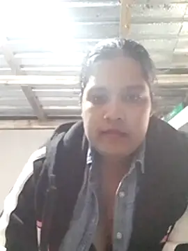 Snapshot of Indian_Rose0502 chatting on May 28, 2026, 5:04 am Indian Rose0502 online show from May 28, 2026, 5:04 am