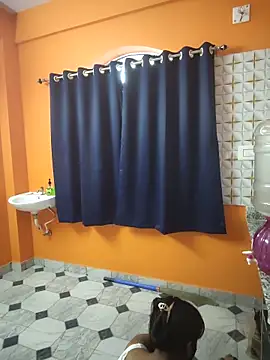 Menaxi Baby7 online show from June 18, 2026, 9:14 am