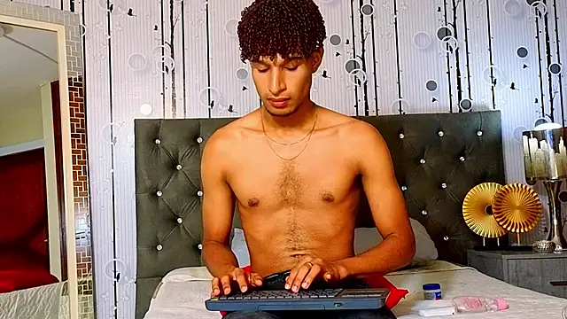 Alex Bloom online show from May 30, 2026, 7:19 pm