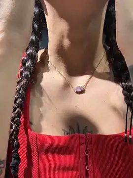 VeroJenkins  online show from May 12, 2026, 1:28 pm