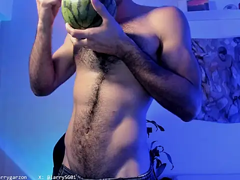 LarryGarzon online show from June 5, 2026, 1:10 am