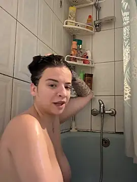Snapshot of ClaireVoss chatting on July 28, 2026, 5:34 pm ClaireVoss online show from July 28, 2026, 5:34 pm