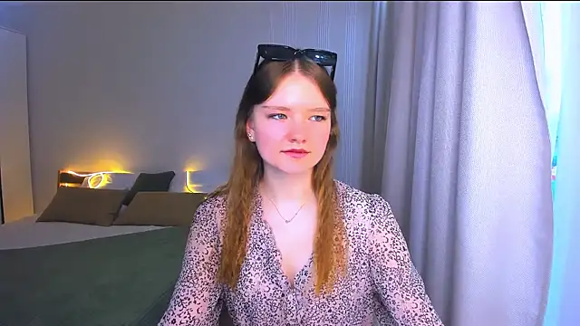 LookEva online show from June 11, 2026, 4:20 am