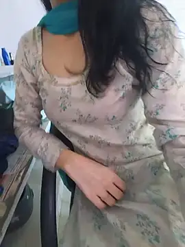 Snapshot of zoya_baby_ chatting on May 29, 2026, 5:57 am zoya baby online show from May 29, 2026, 5:57 am