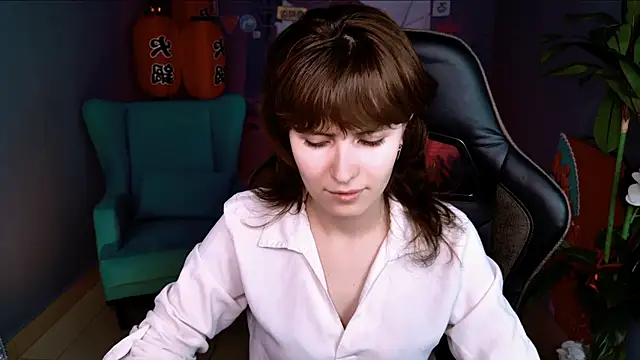 LolaDominara online show from May 20, 2026, 11:07 am
