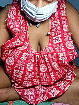 Snapshot of piyasi_priyankaa chatting on May 4, 2026, 8:11 pm piyasi priyankaa online show from May 4, 2026, 8:11 pm