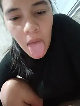 Soy sashaa online show from June 20, 2026, 5:56 am