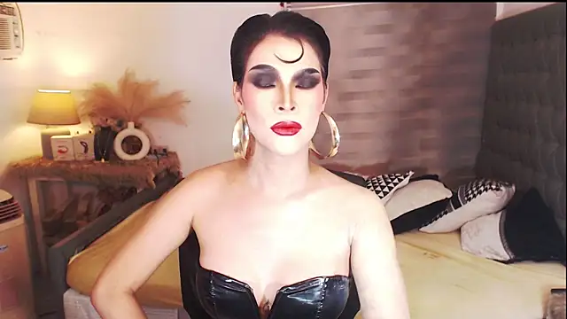 DivineMercyTSx online show from May 5, 2026, 4:48 am