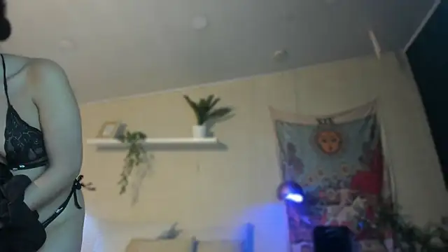 Honey Sofi online show from June 19, 2026, 1:39 pm