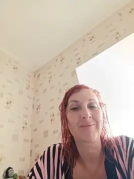 Bel Nell online show from July 18, 2026, 4:54 am