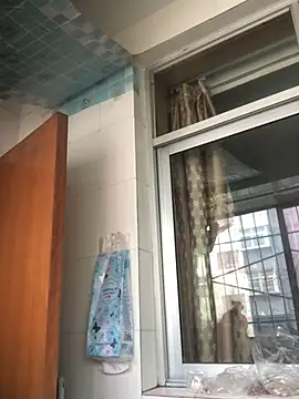 nidejiejie online show from June 14, 2026, 1:46 am