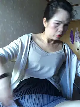 nidejiejie online show from May 7, 2026, 4:50 am