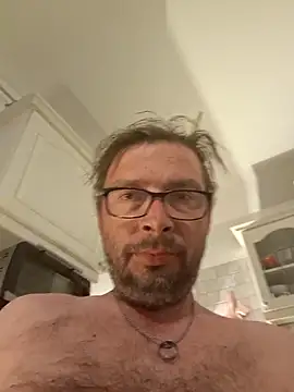 xxlschwanz1981 online show from May 3, 2026, 7:39 pm
