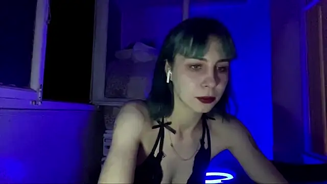 SuccubKira online show from June 20, 2026, 7:19 pm