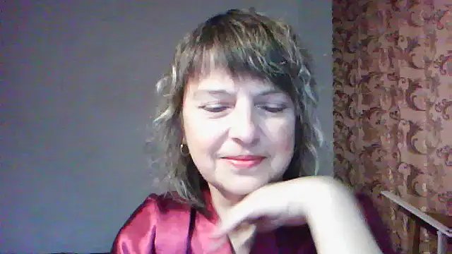 ElizabethGorden online show from May 18, 2026, 3:50 am