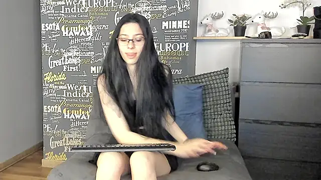 RavennBliss online show from May 29, 2026, 5:35 am