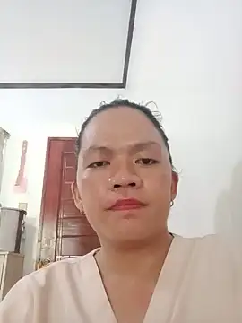 Snapshot of Queen_day chatting on May 8, 2026, 7:45 am Queen day online show from May 8, 2026, 7:45 am