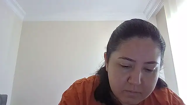 IsabellaJacobs online show from July 21, 2026, 8:26 am