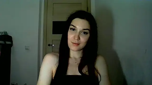 Katiee Foxi online show from June 17, 2026, 7:46 pm