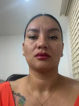 Ameliia Morgan online show from May 9, 2026, 2:04 am