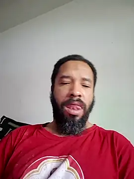 Snapshot of yoursexydaddy8181 chatting on May 10, 2026, 3:47 pm yoursexydaddy8181 online show from May 10, 2026, 3:47 pm