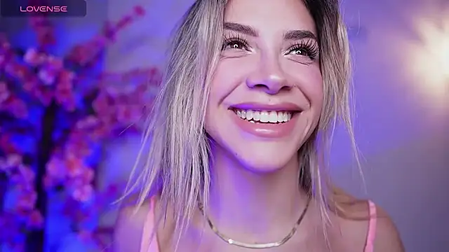 R4-V3N online show from January 3, 2025, 6:00 am