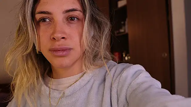 R4-V3N online show from March 17, 2025, 2:19 am